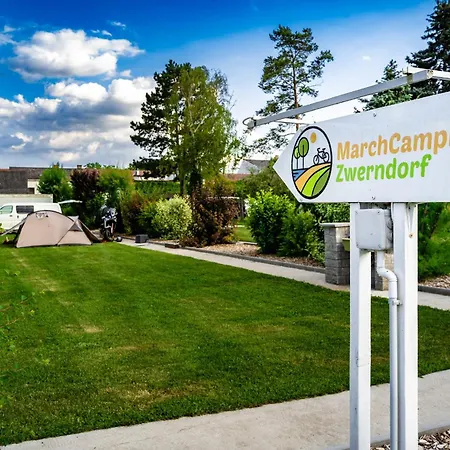Marchcamping *